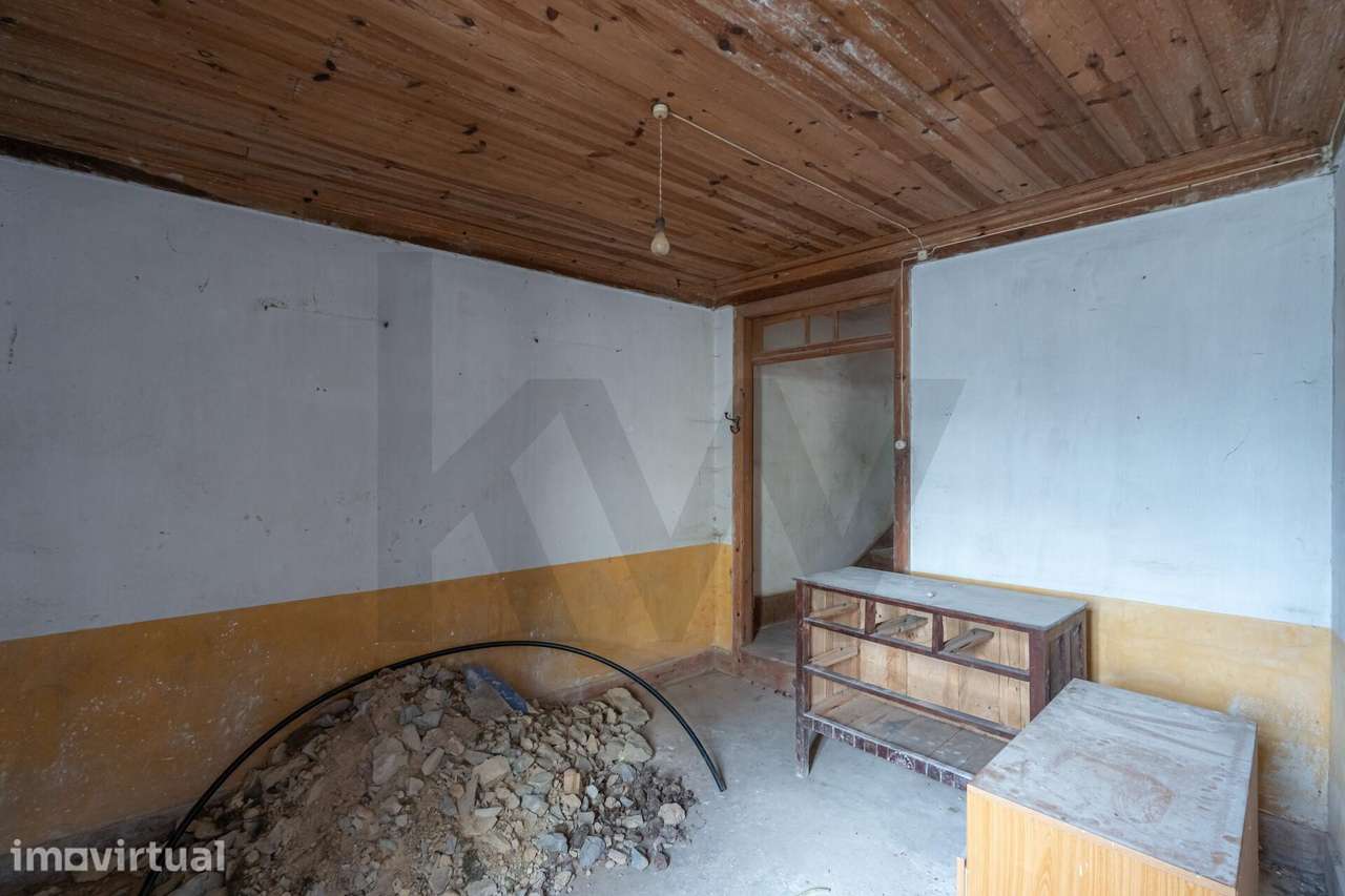 Moradia T2 com terreno e Garagem em Casal Comba, Mealhada - Grande imagem: 4/25