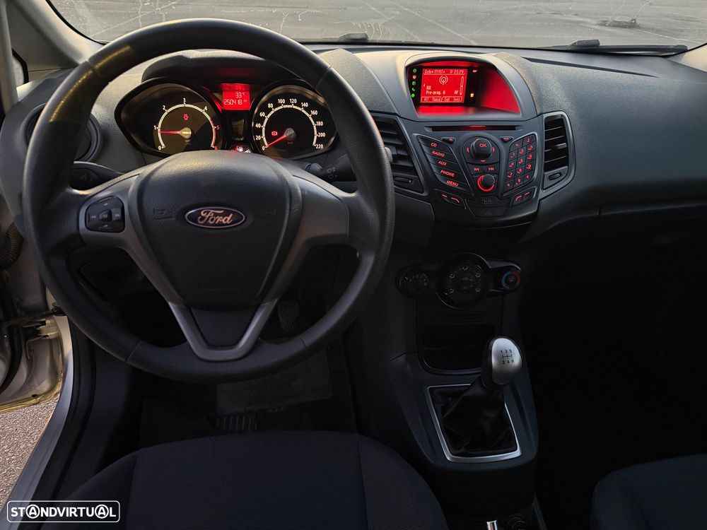 Ford Fiesta 1.4 TDCi - 6