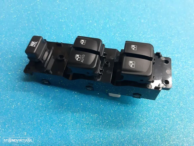 Comando interruptor vidros Hyundai I20  (935701J102) - 2