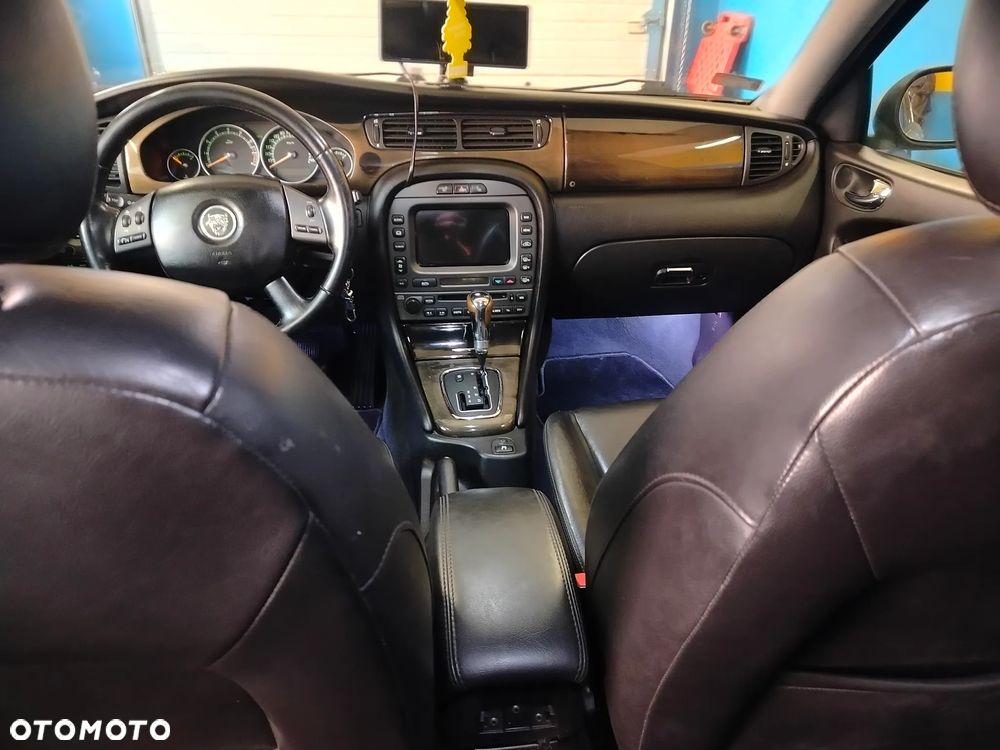 Jaguar X-Type 3.0 High - 13
