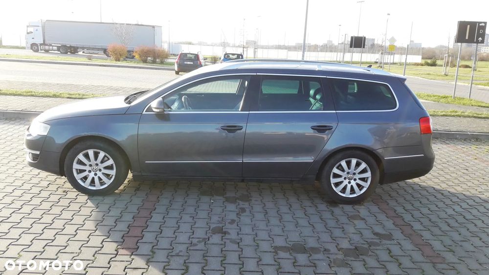 Volkswagen Passat 2.0 TDI DPF Highline - 3