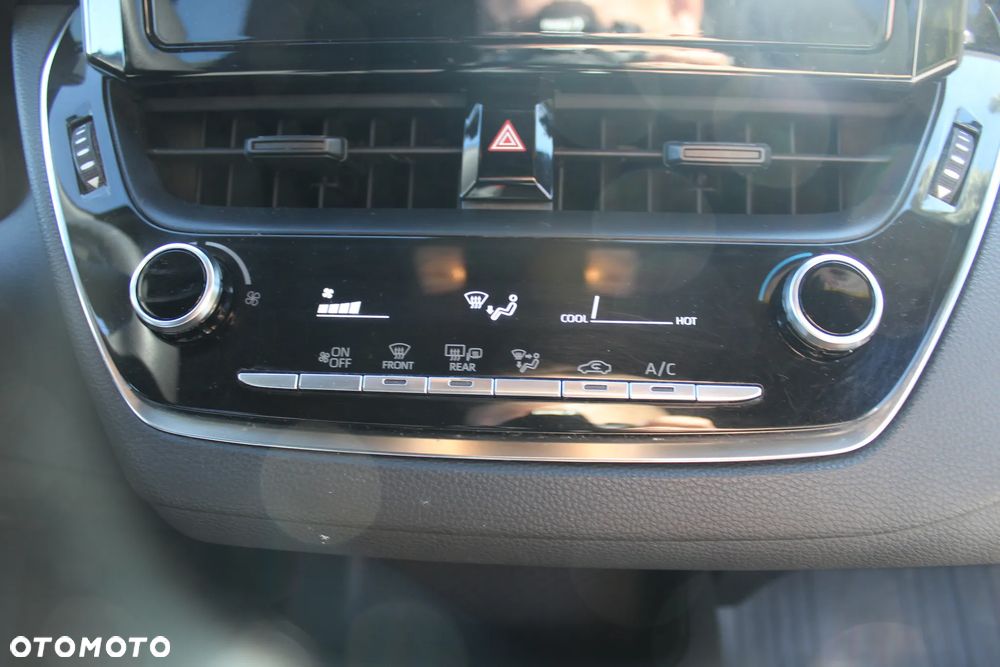 Toyota Corolla 1.2 Turbo Comfort - 24