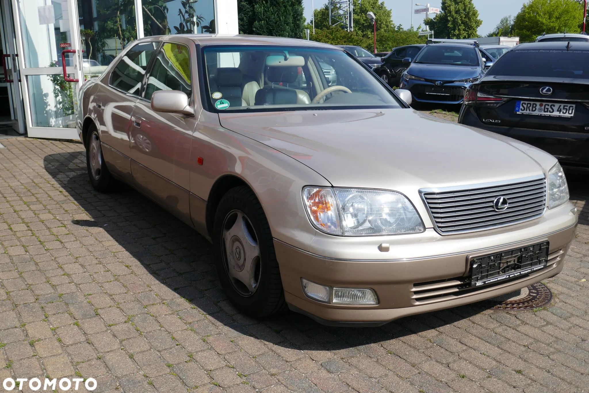 Lexus LS 400 - 1