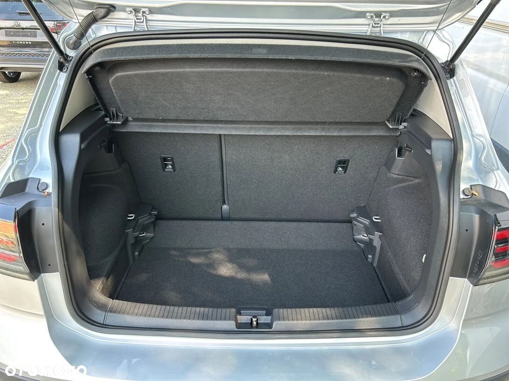 Volkswagen T-Cross 1.0 TSI Life Plus DSG - 11