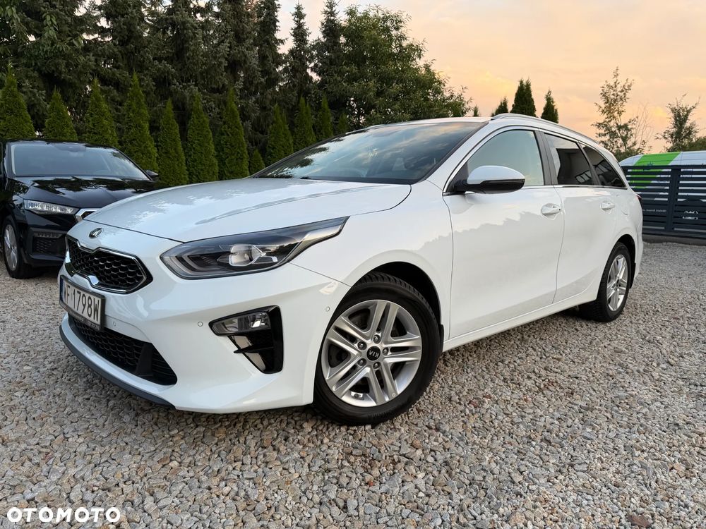 Kia Ceed 1.6 CRDi mHEV L - 1