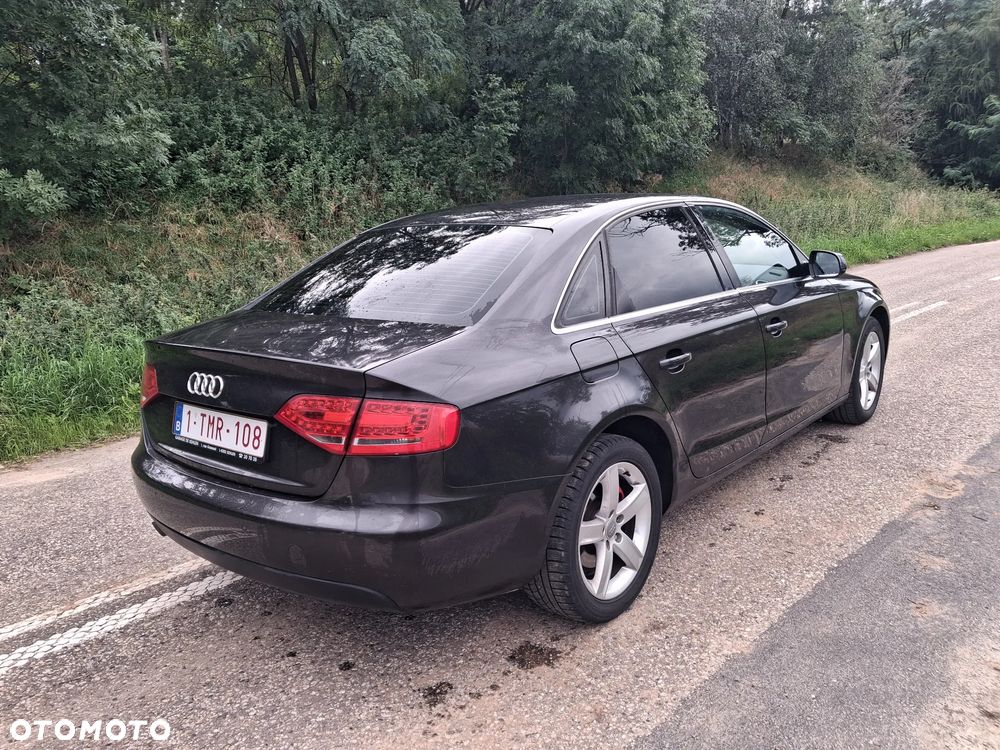 Audi A4 Limousine 2.0 TDI DPF Ambiente - 4