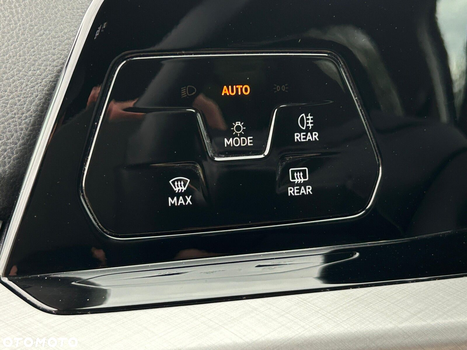 Volkswagen Golf VIII 1.5 TSI EVO Life - 20