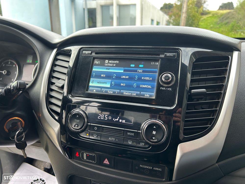 Mitsubishi L200 - 21