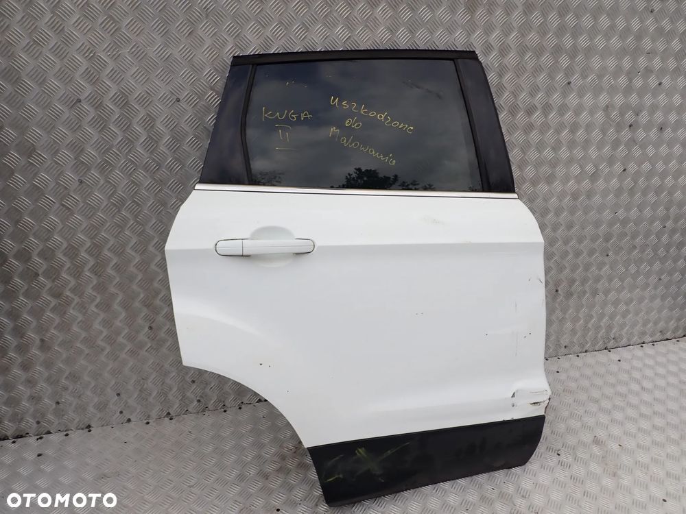 DRZWI PRAWY TYŁ  FORD KUGA II KOLOR BIAŁY - 1