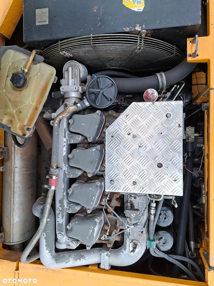 Liebherr A904 Koparka Przeładunkowa - 11