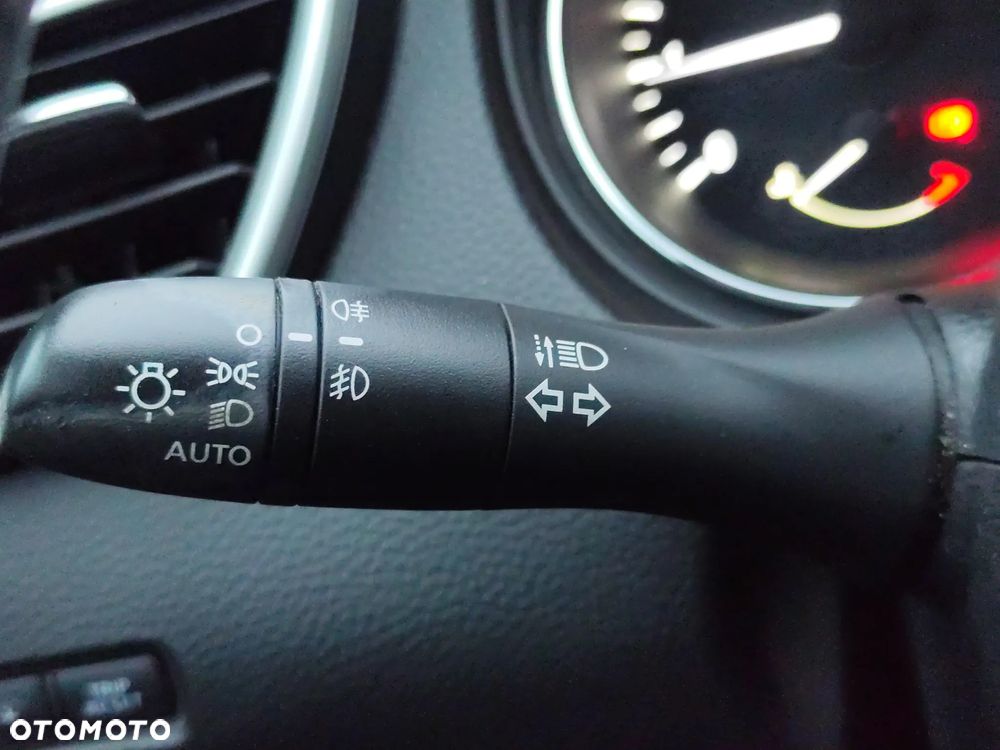 Nissan Qashqai 1.2 DIG-T Tekna EU6 - 20