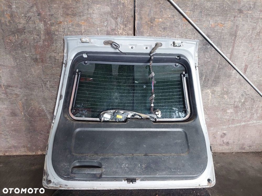 KOMPLETNY TYŁ KLAPA BAGAŻNIKA ZDERZAK TYŁ LAMPY KIA SPORTAGE II S6 - 12