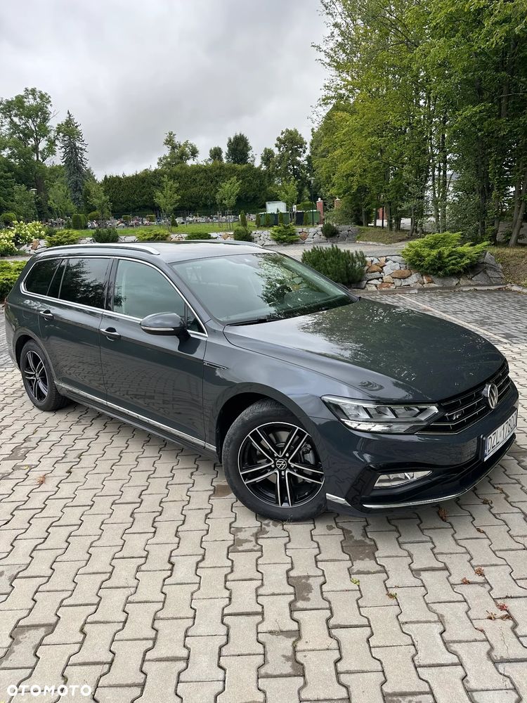 Volkswagen Passat 2.0 TDI SCR DSG 4Motion Business - 3