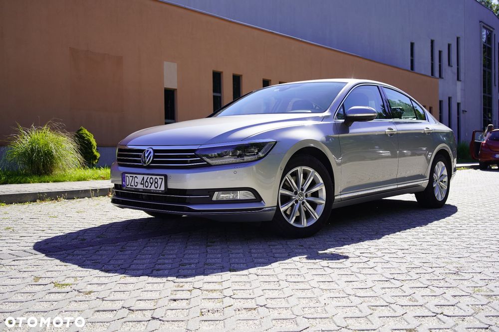 Volkswagen Passat 1.8 TSI BMT Highline DSG - 1