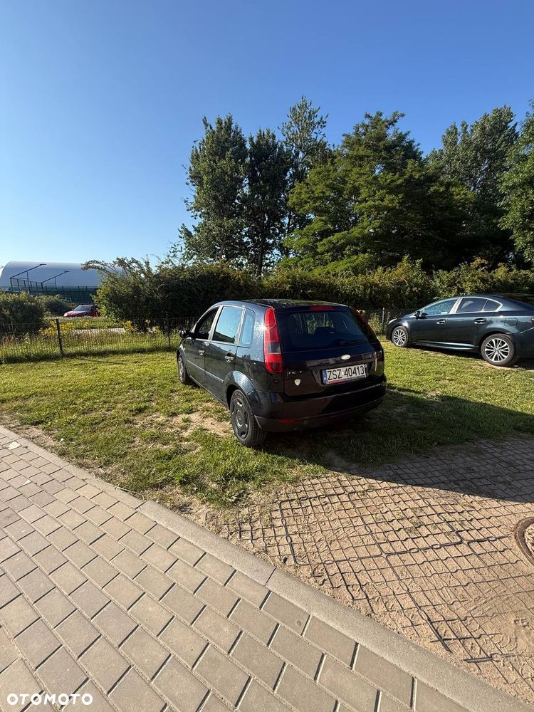 Ford Fiesta 1.3 Trend - 6