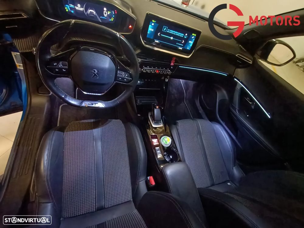 Peugeot e-2008 GT - 6
