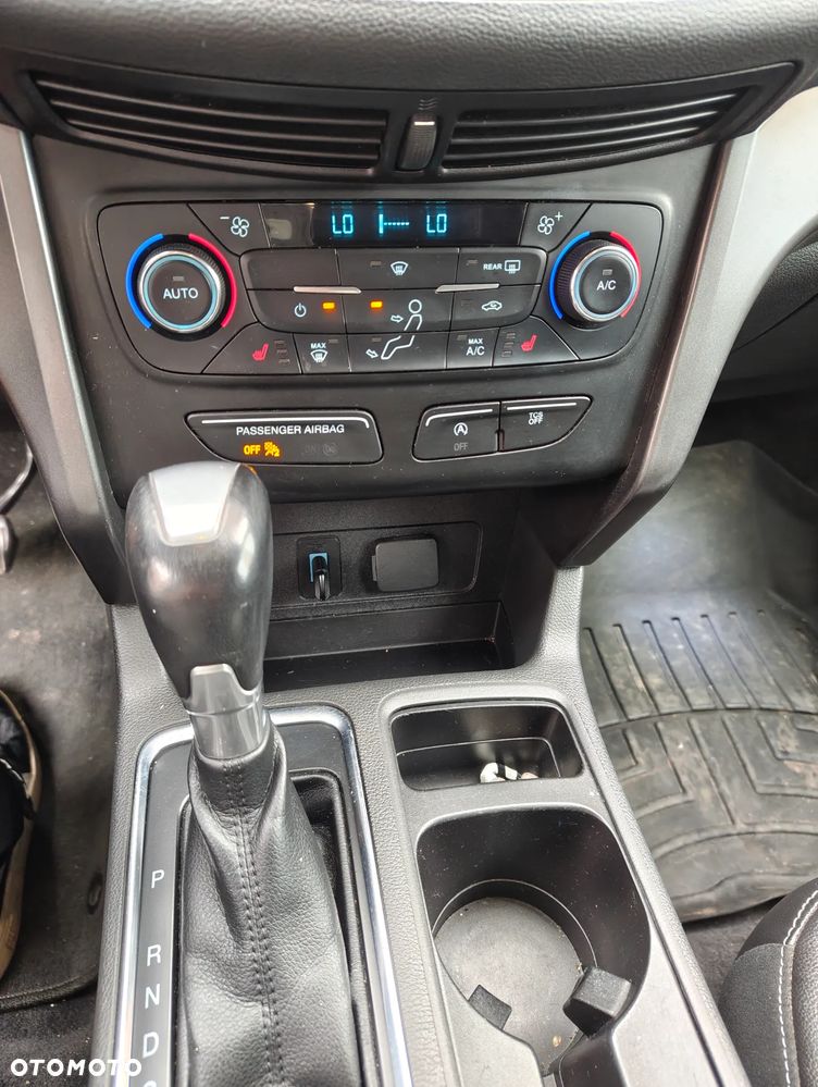 Ford Escape - 12