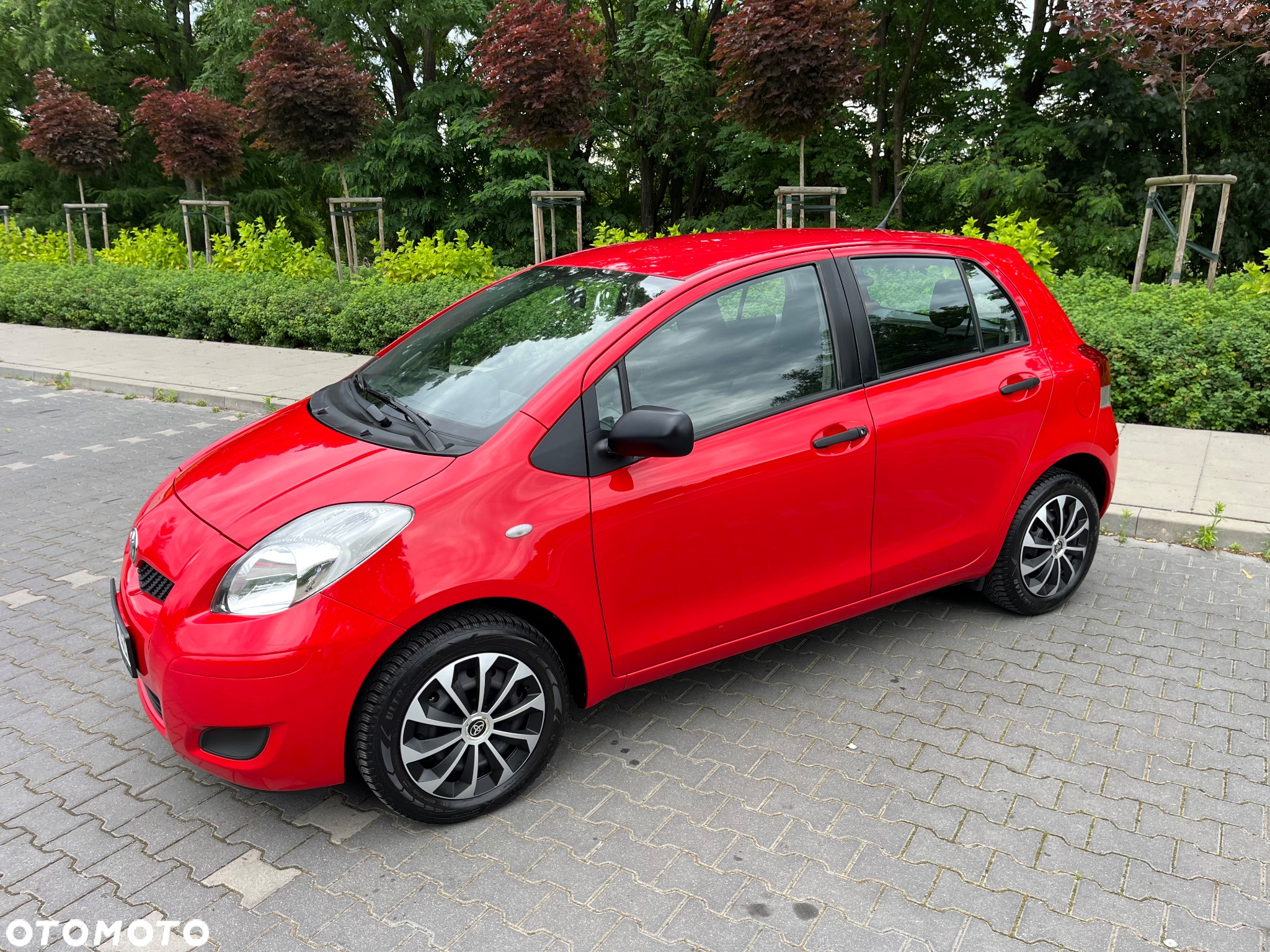 Toyota Yaris 1.0 Luna - 11