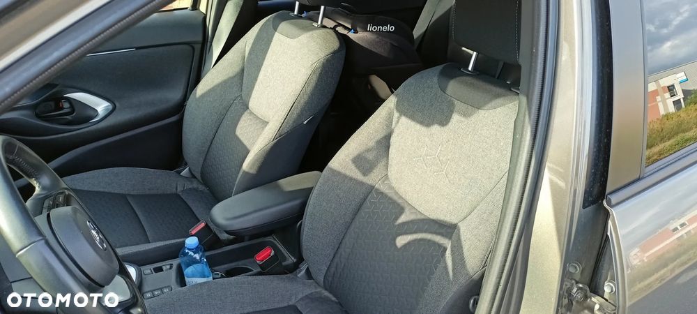 Toyota Yaris Cross Hybrid 1.5 Style - 10