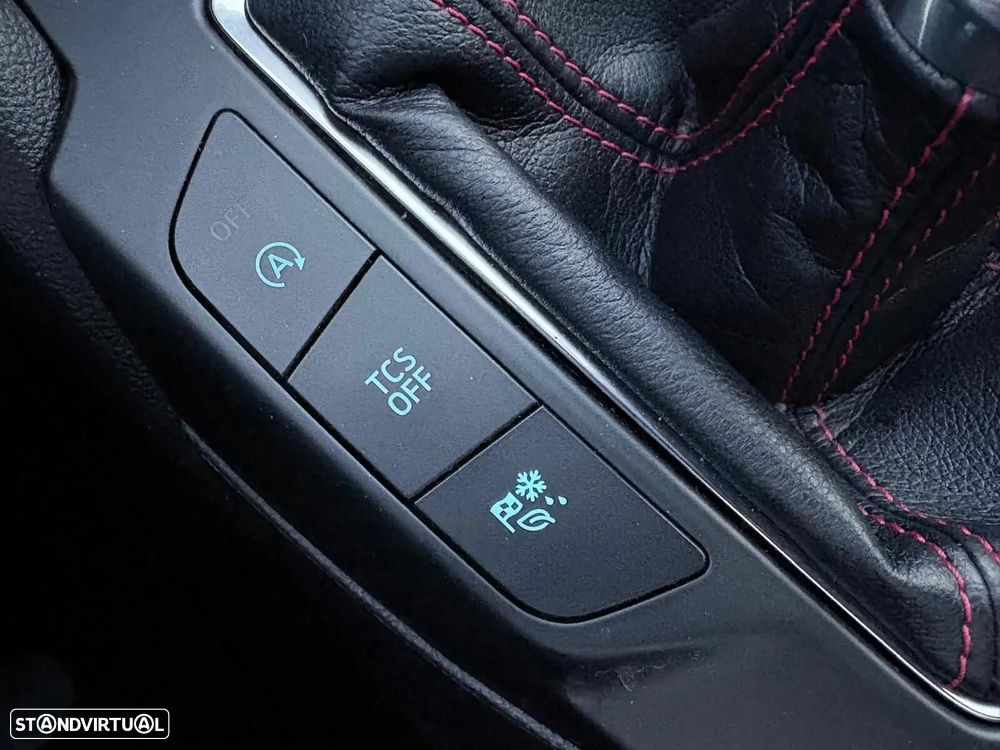 Ford Focus SW 1.0 EcoBoost ST-Line - 54