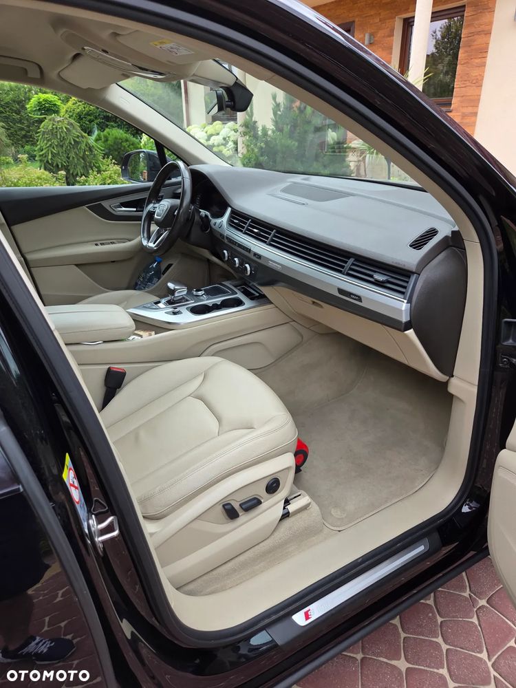 Audi Q7 - 6