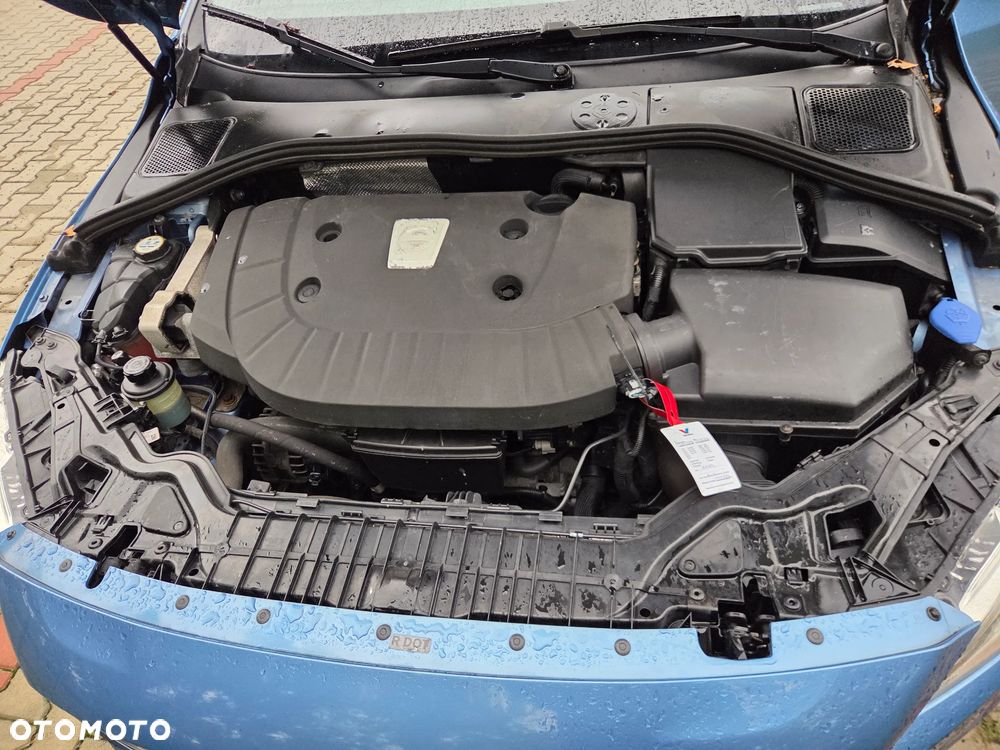 Volvo V60 D3 Momentum - 16