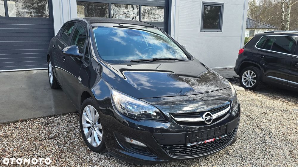 Opel Astra 1.4 EcoFLEX Innovation - 1