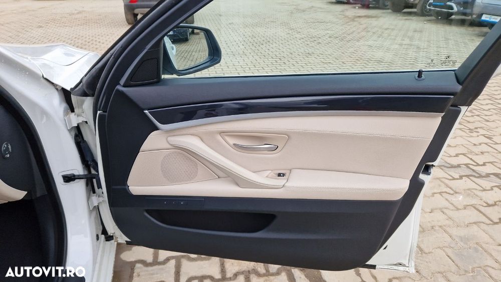 BMW Seria 5 520d AT - 18