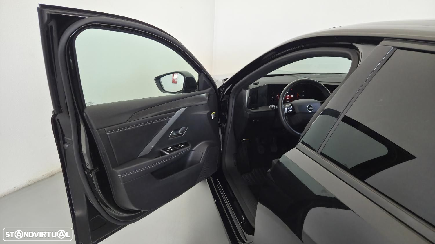 Opel Astra Sports Tourer 1.2 T GS Line - 15