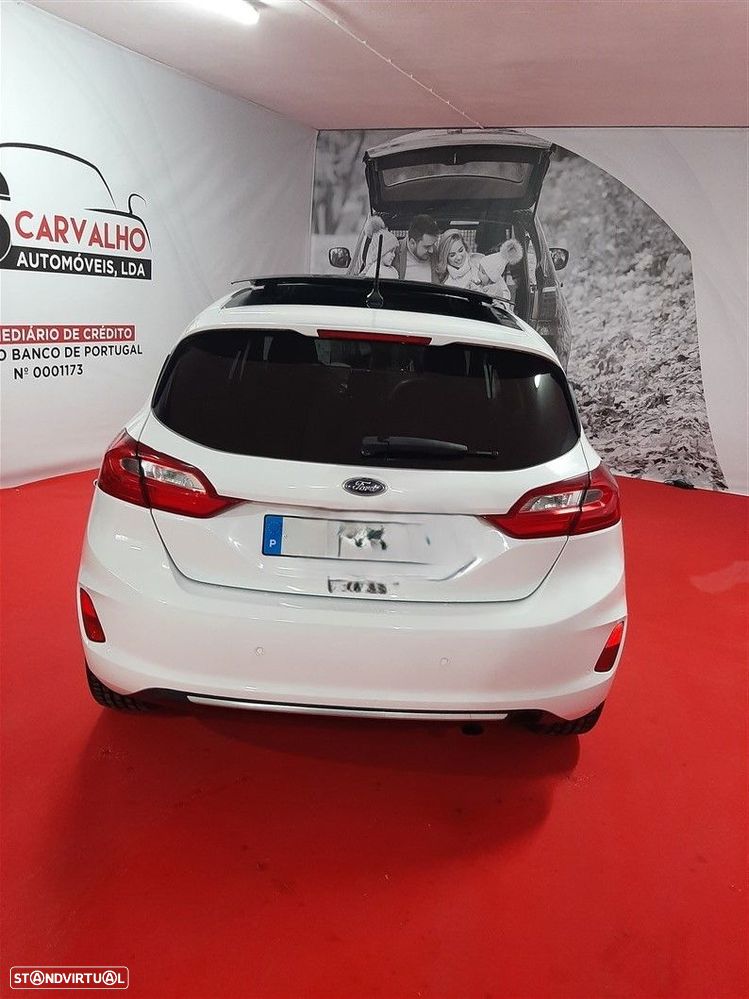 Ford Fiesta 1.0 EcoBoost Vignale - 9