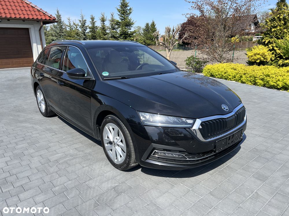 Skoda Octavia 2.0 TDI DSG Style - 2