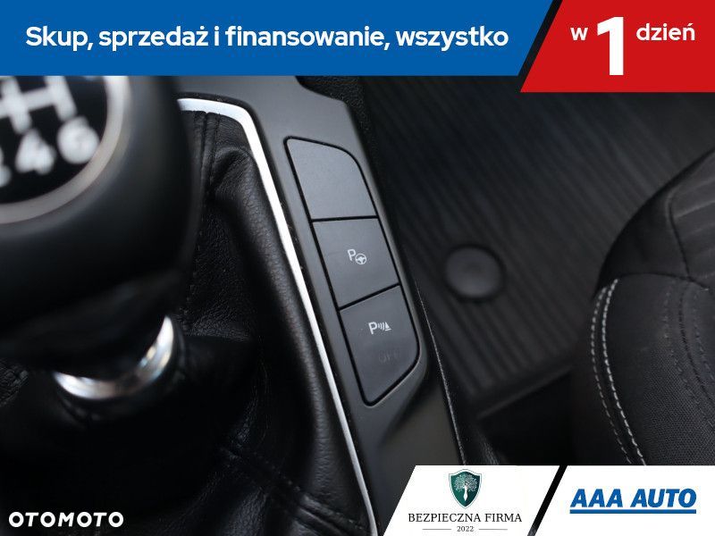 Ford Focus SW - 18