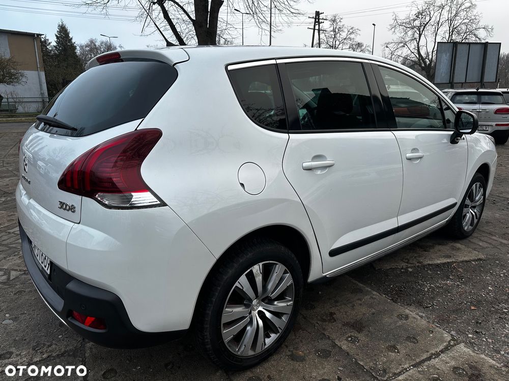 Peugeot 3008 1.6 BlueHDi Style S&S - 5