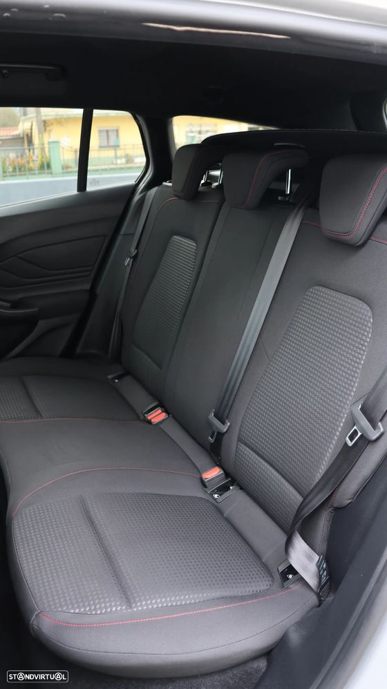 Ford Focus SW 1.5 TDCi EcoBlue ST-Line - 16