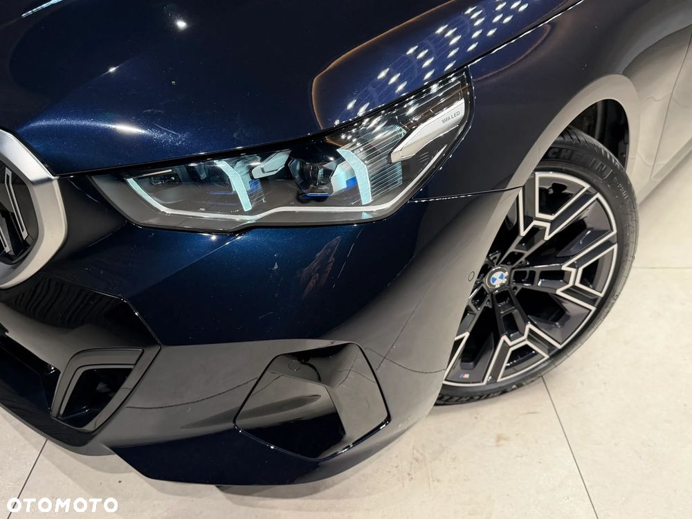 BMW Seria 5 520d - 7