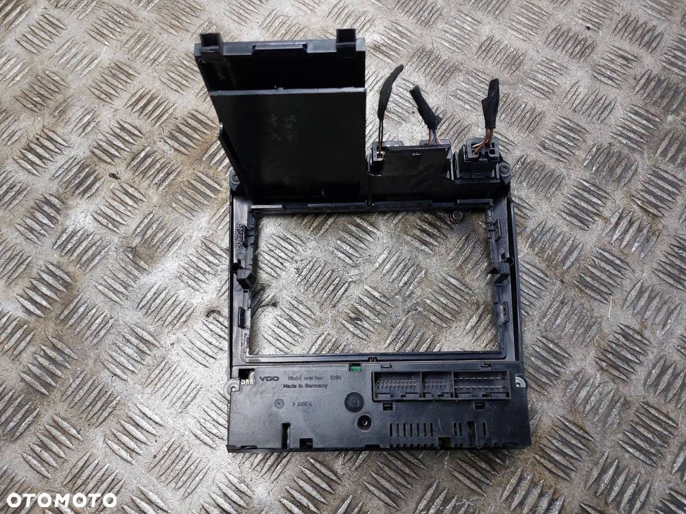 PANEL NAWIEWU KONSOLA ŚRODKOWA RAMKA SEAT IBIZA III 6L0820043B - 2