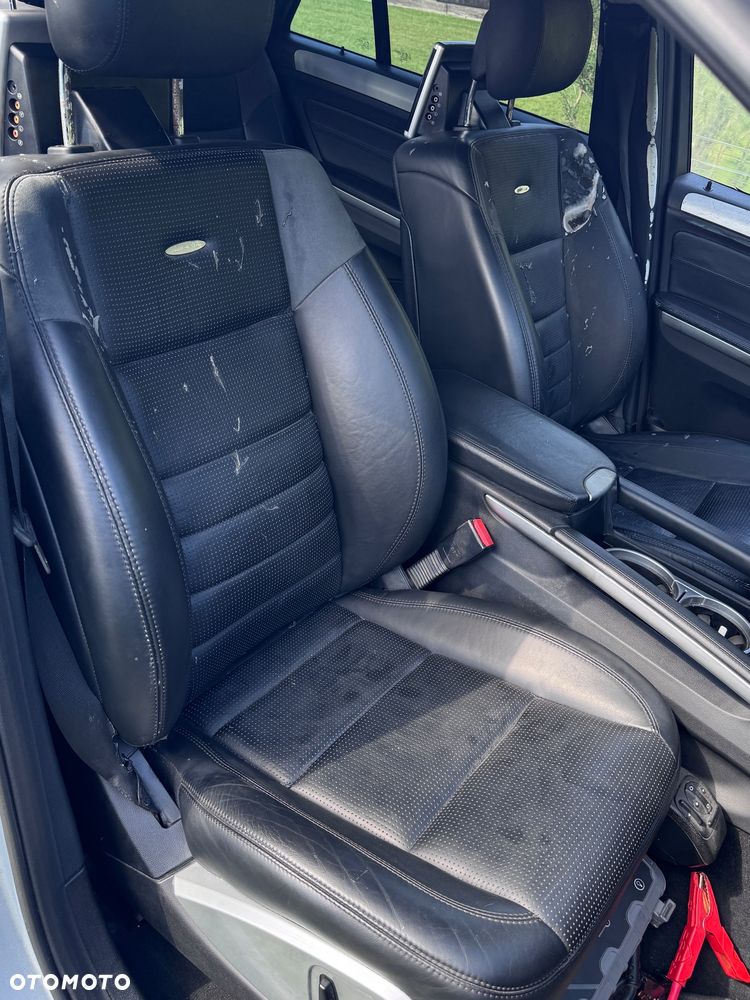 Mercedes-Benz ML 63 AMG 4-Matic - 32