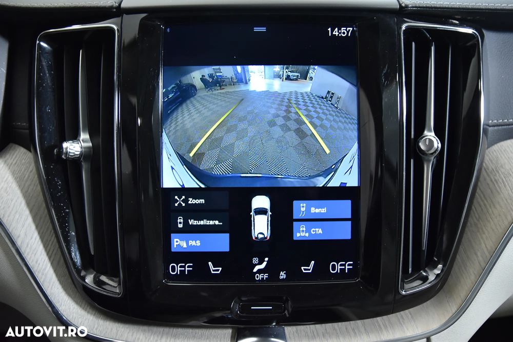 Volvo XC 60 T8 AWD Recharge Geartronic Inscription - 19