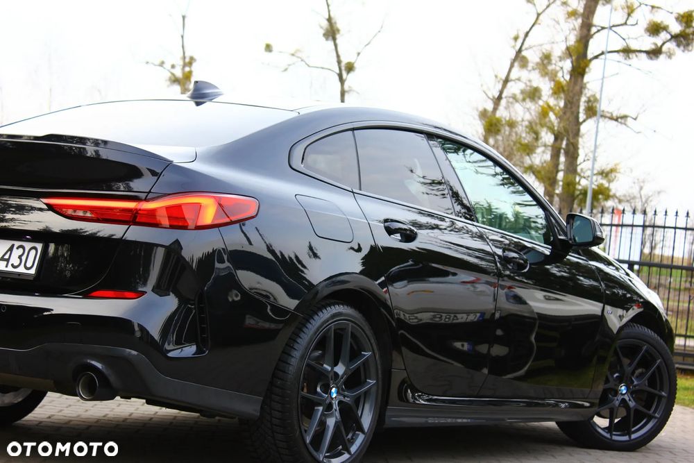 BMW Seria 2 218d M Sport sport - 12