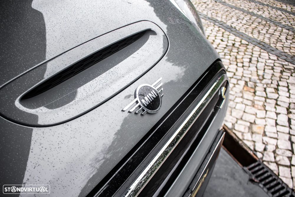 MINI 3 Portas Cooper SE Essential - 9