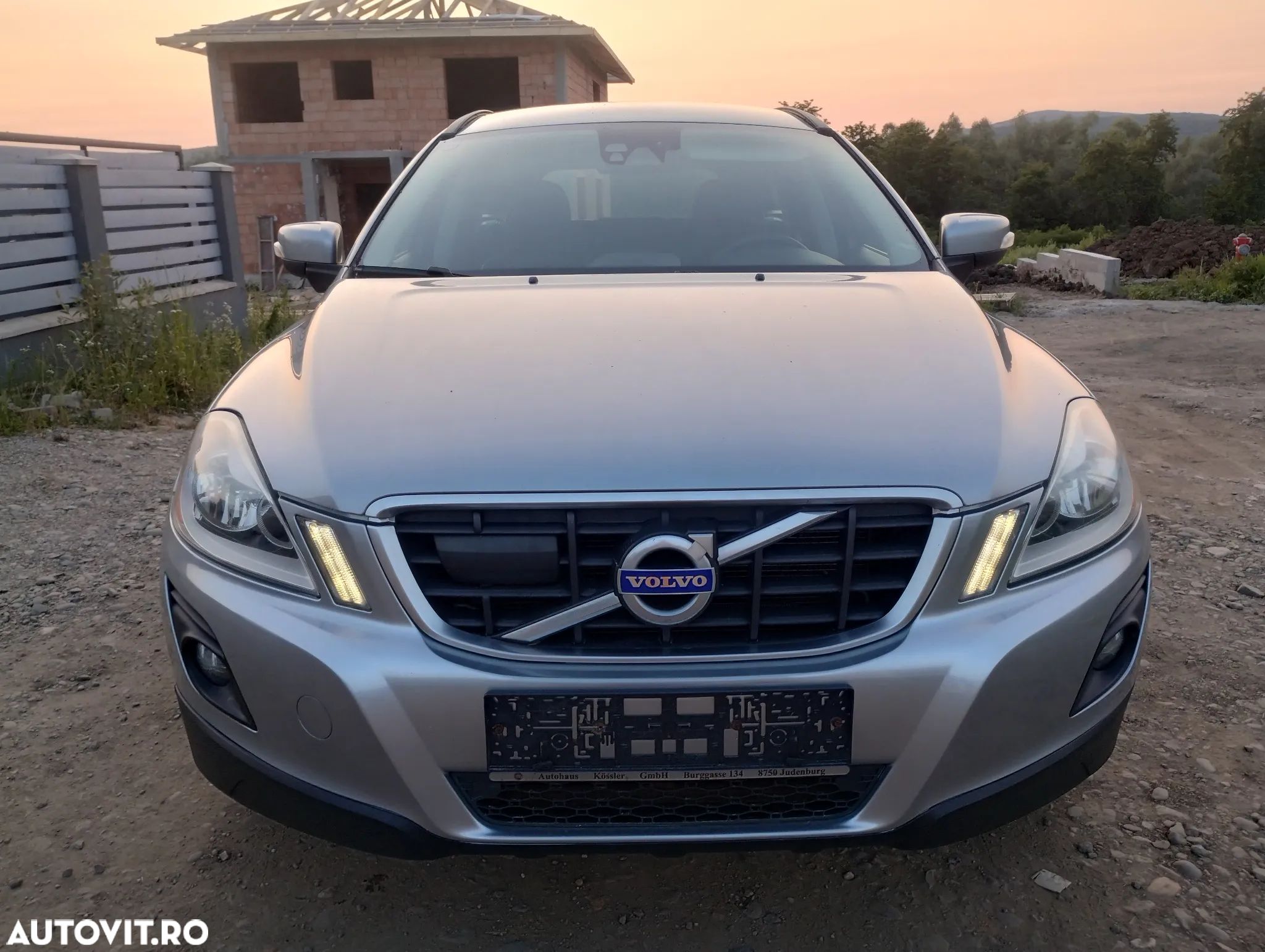 Volvo XC 60 - 1