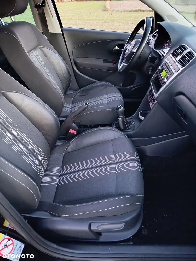Volkswagen Polo - 11