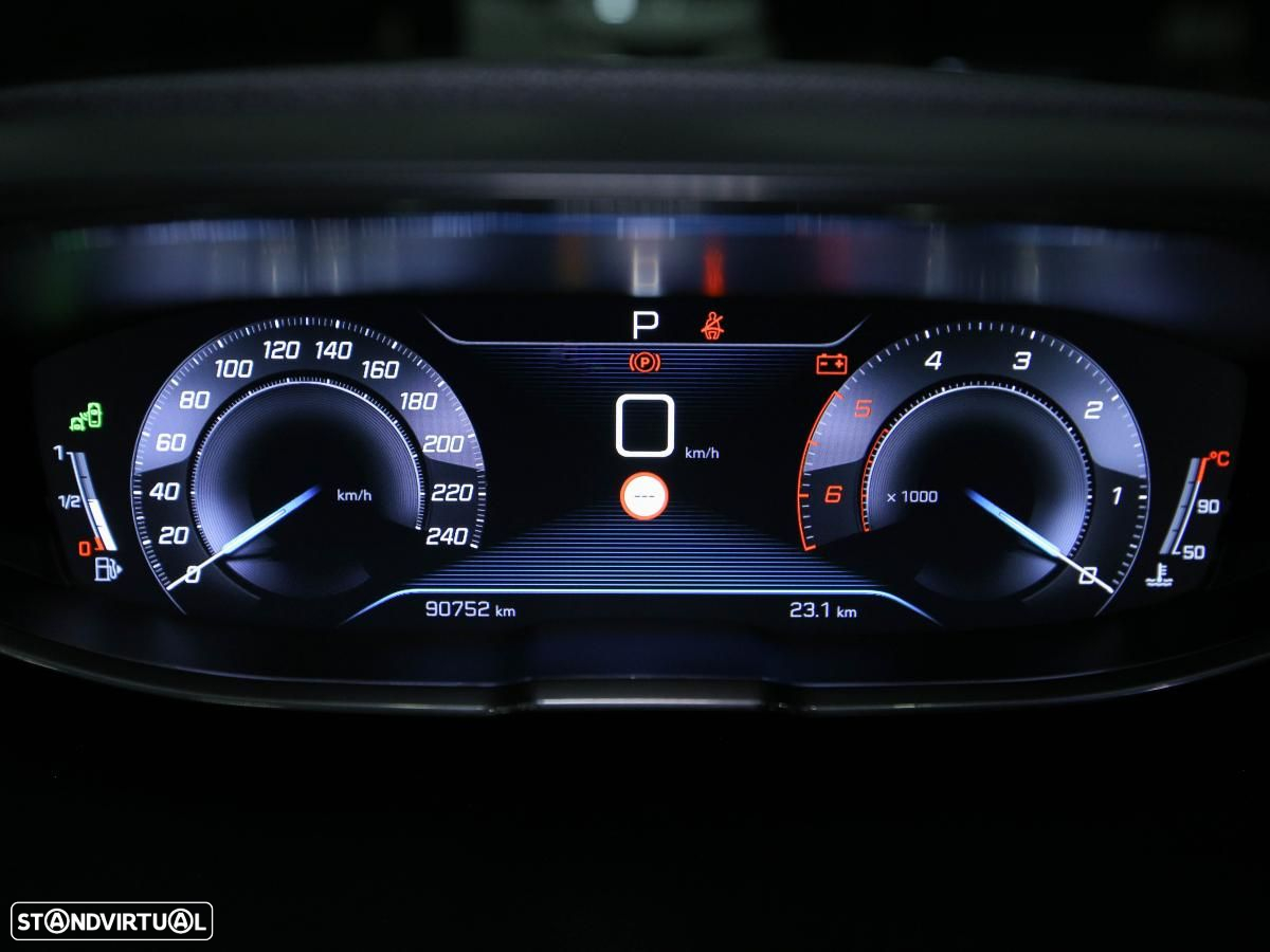 Peugeot 5008 1.5 BlueHDi GT Line EAT8 - 16
