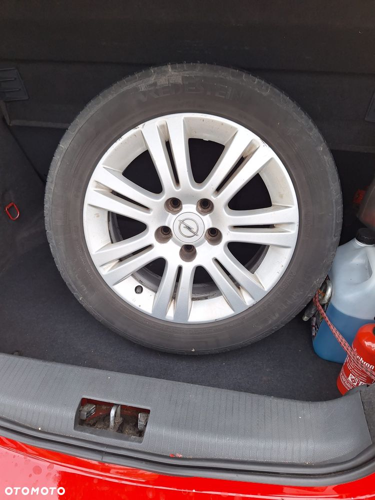 Opel Astra 1.7 CDTI - 11