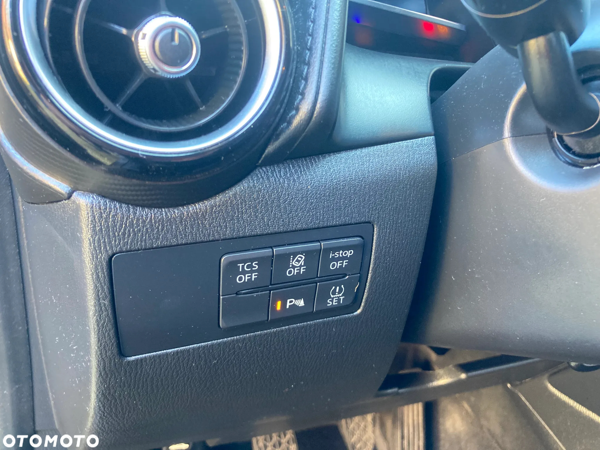 Mazda CX-3 SKYACTIV-G 121 FWD - 26