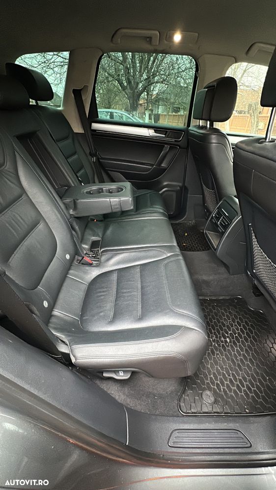 Volkswagen Touareg - 8