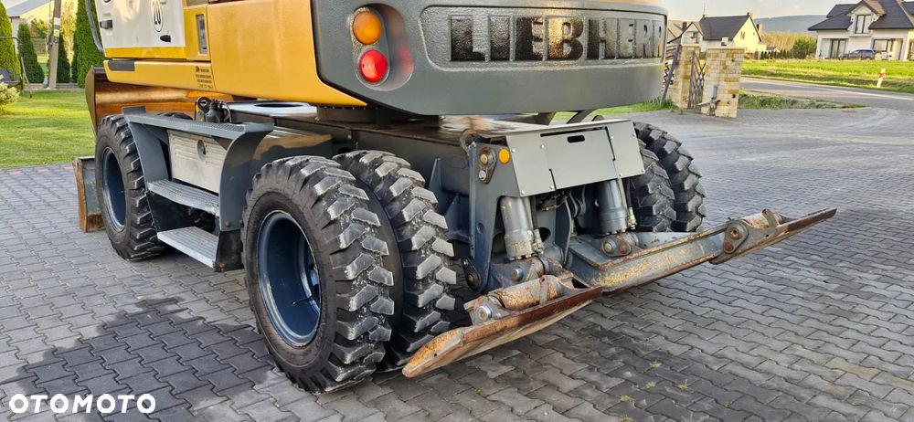 Liebherr A 311 Litronic/ Maszyna sprowadzona/ 8240H/ - 8
