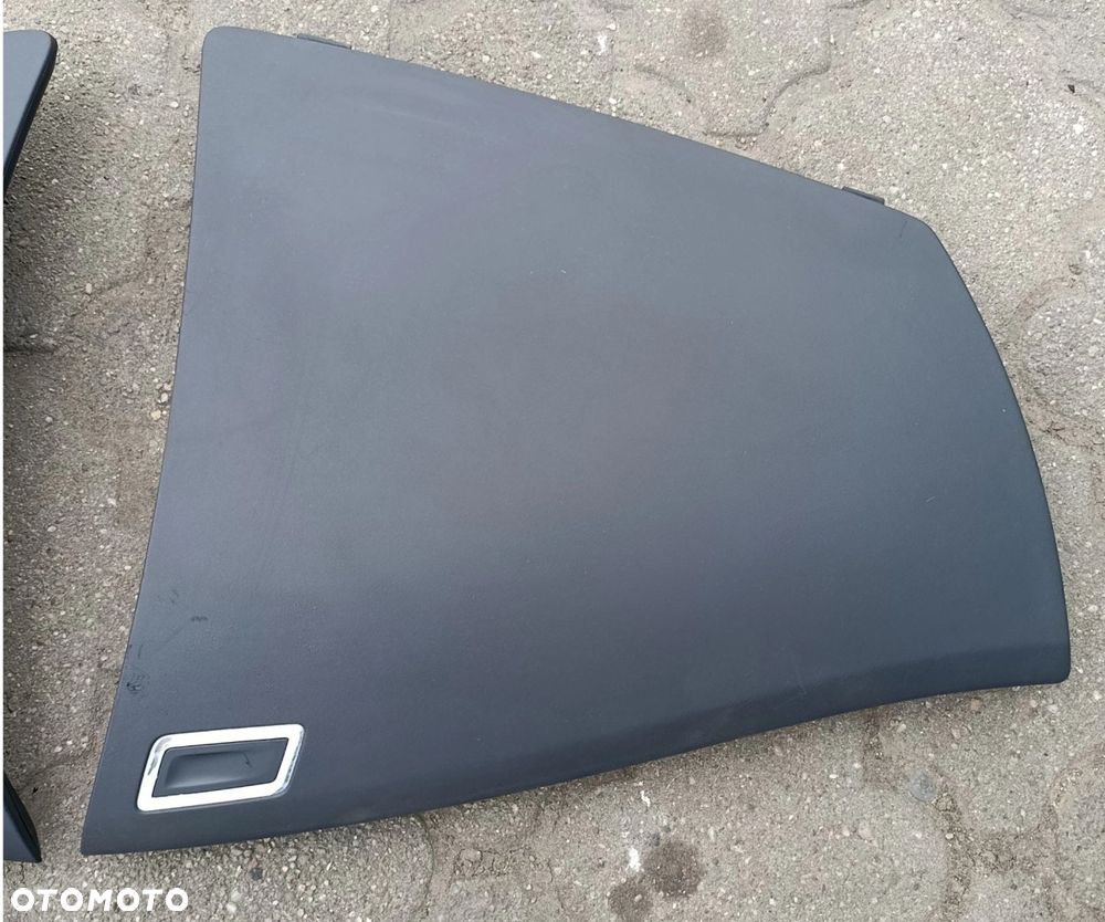 C4 Picasso schowek deski górny PRAWY stan bdb C4 Grand Picasso Citroen