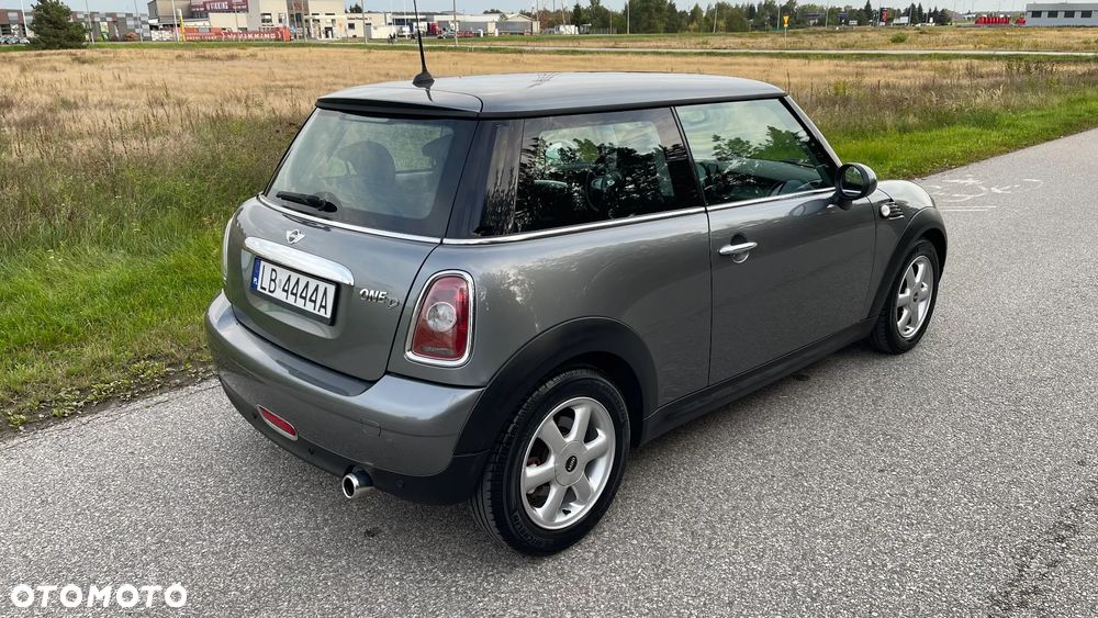 MINI ONE D - 5