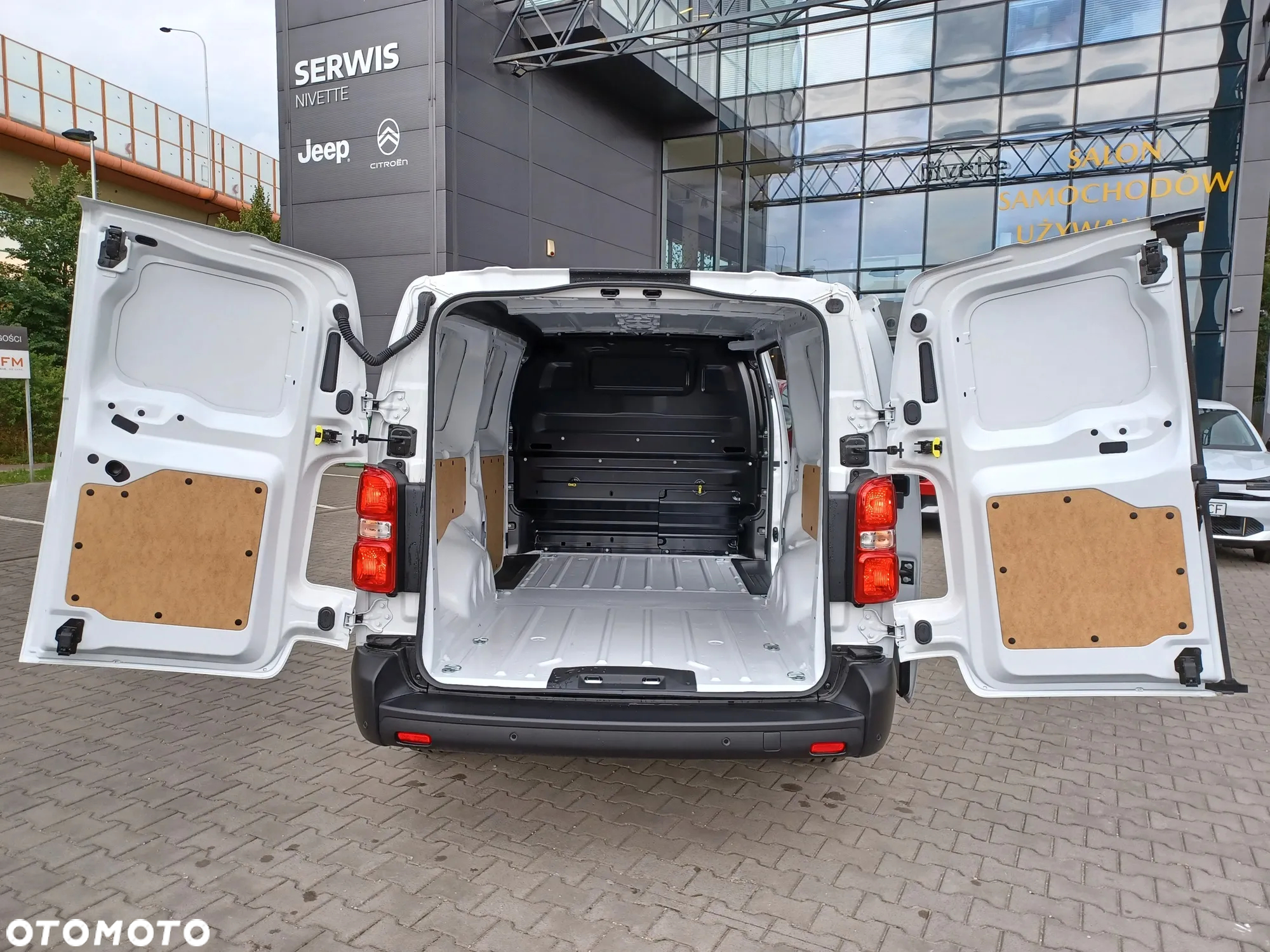 Citroën Jumpy Furgon XL 2.0 BlueHDi 144 KM - 16